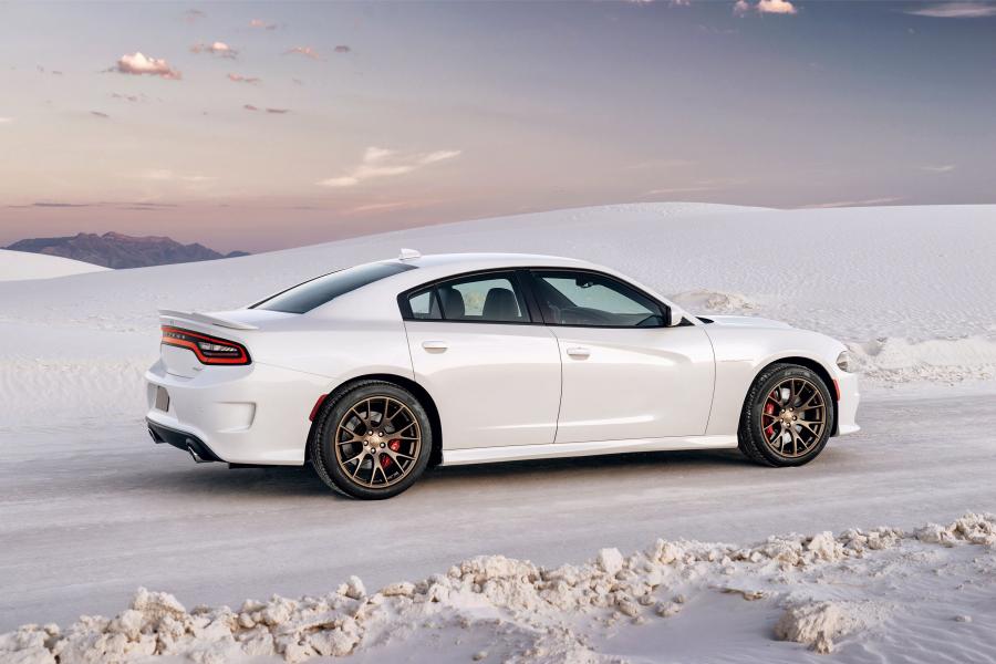  Dodge Charger SRT Hellcat 2015 года  (фото 72 из 111)
